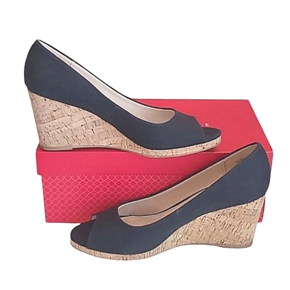 Kelly & Katie Kaydena Wedge Sandals Peep Toe Slip On 3 Inch Heel Canvas Shoes 9
